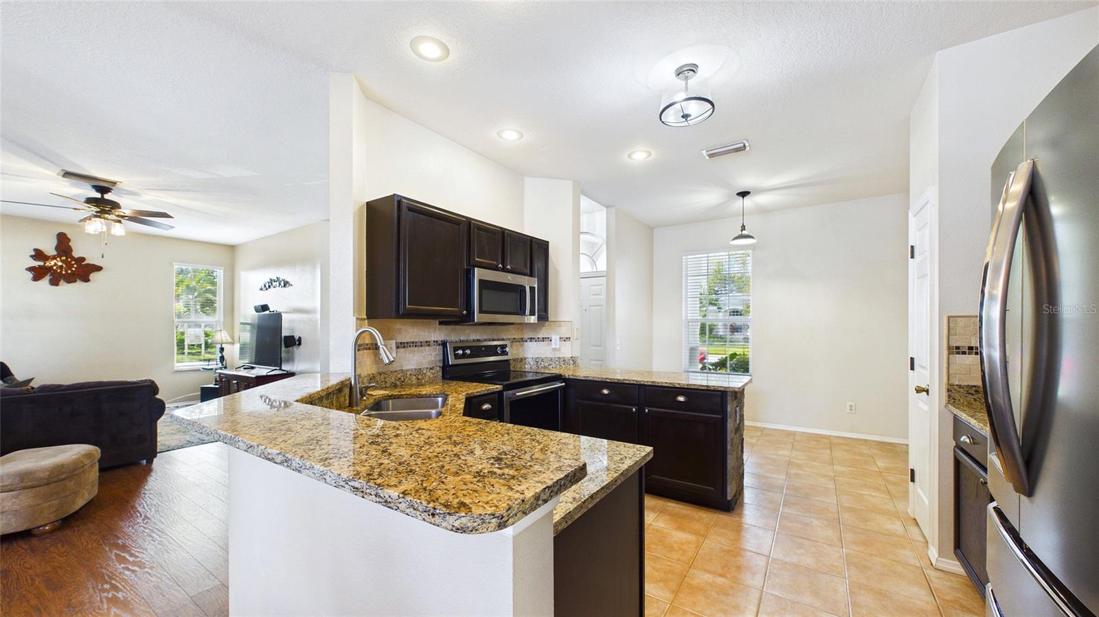 4021 3rd, Bradenton, FL 34208