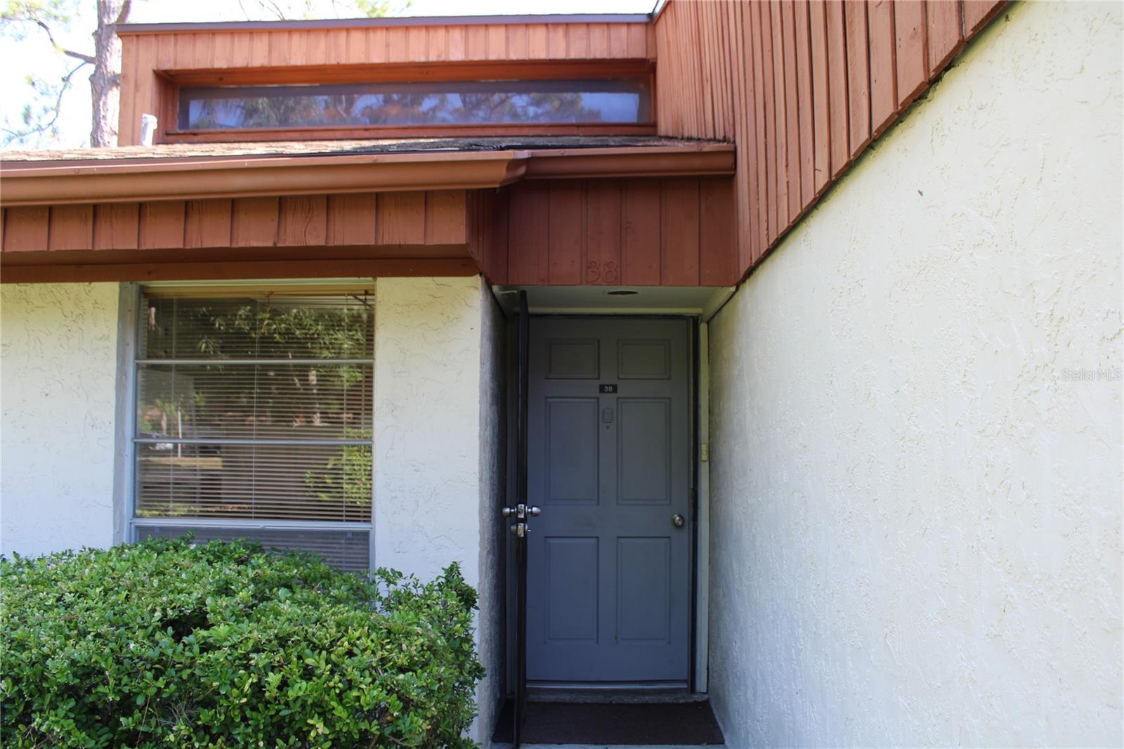 2054 Sunset Point Unit 38, Clearwater, FL 33765