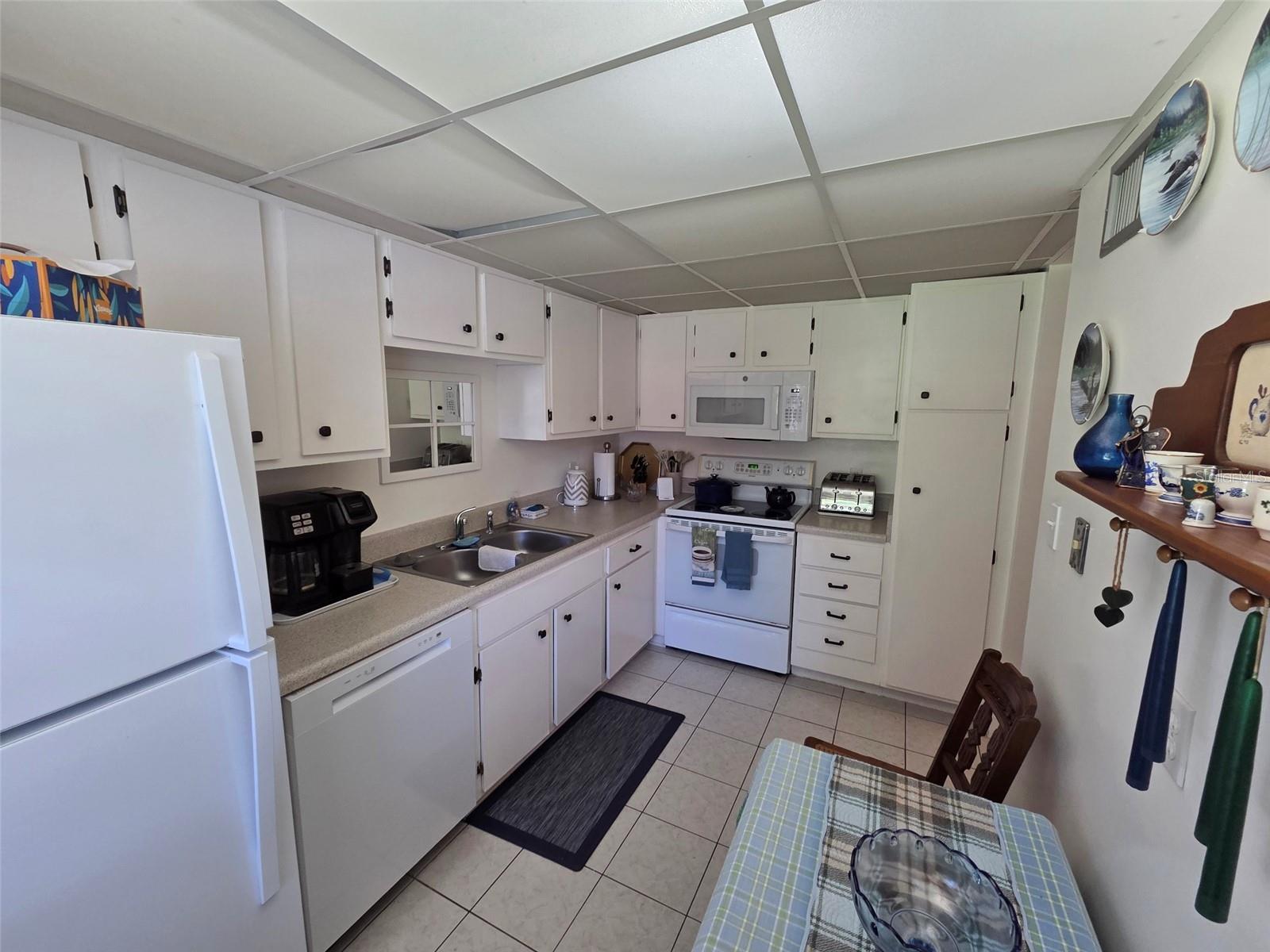 2054 Sunset Point Unit 38, Clearwater, FL 33765