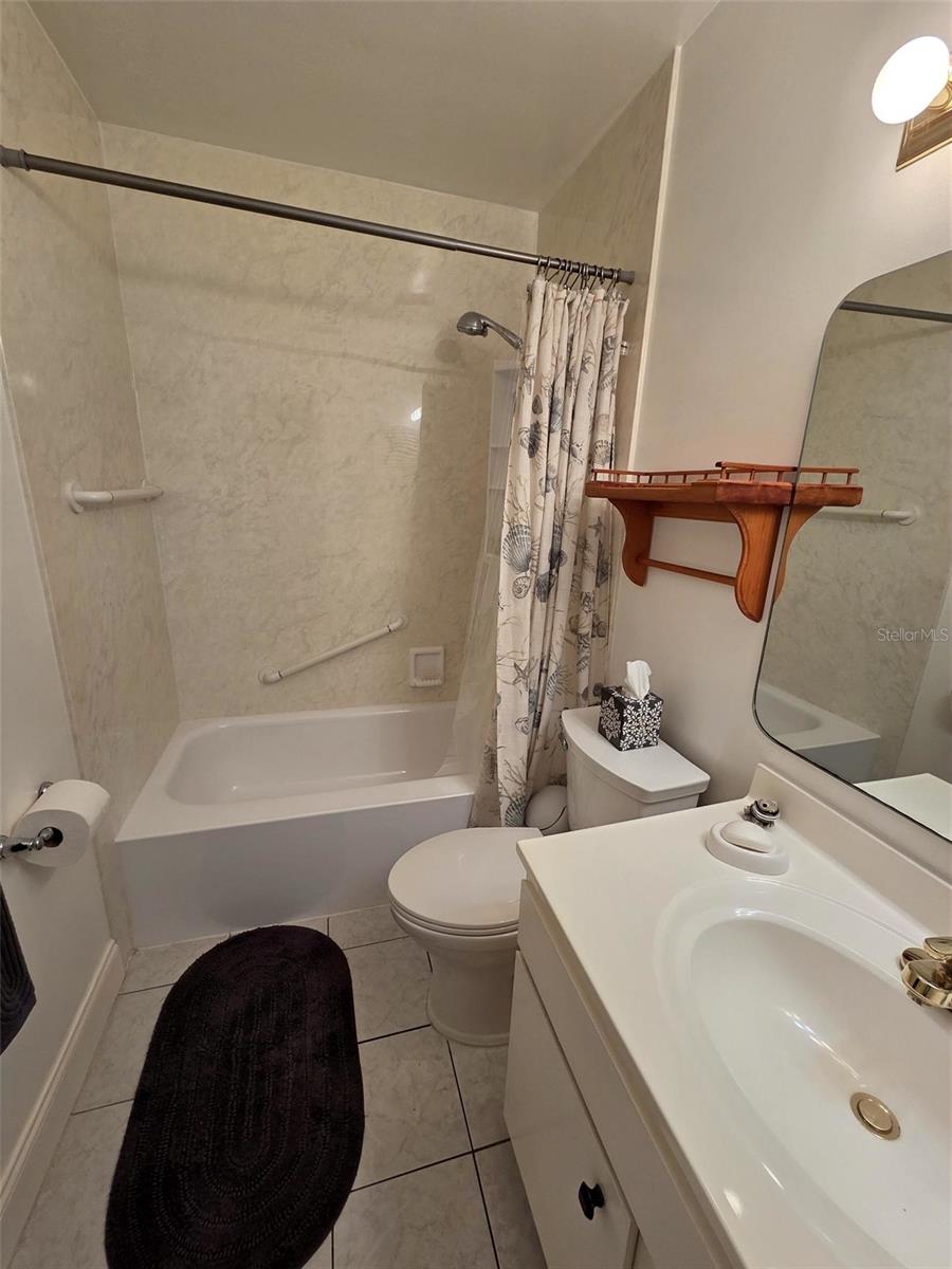 2054 Sunset Point Unit 38, Clearwater, FL 33765