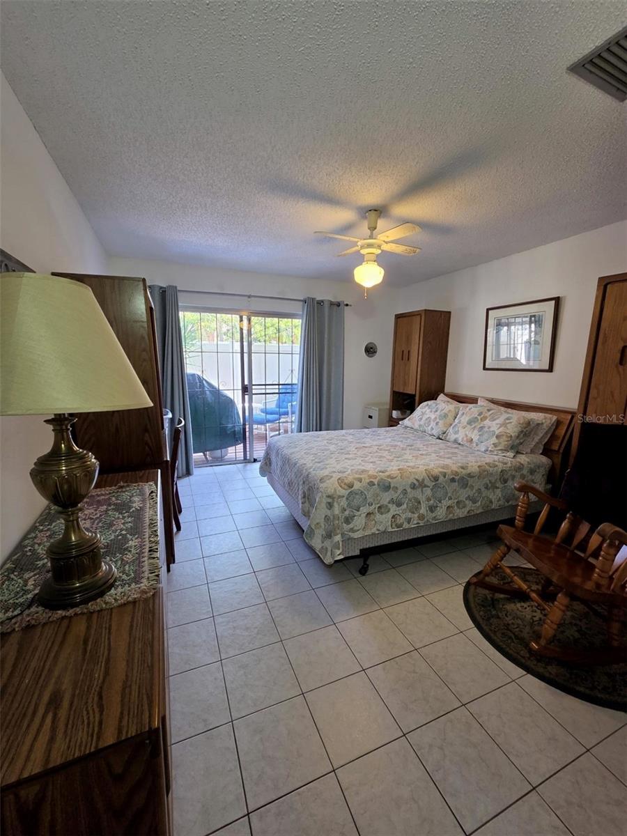 2054 Sunset Point Unit 38, Clearwater, FL 33765