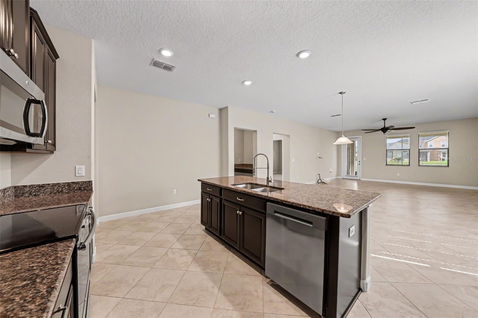10032 Sage Creek, Sun City Center, FL 33573