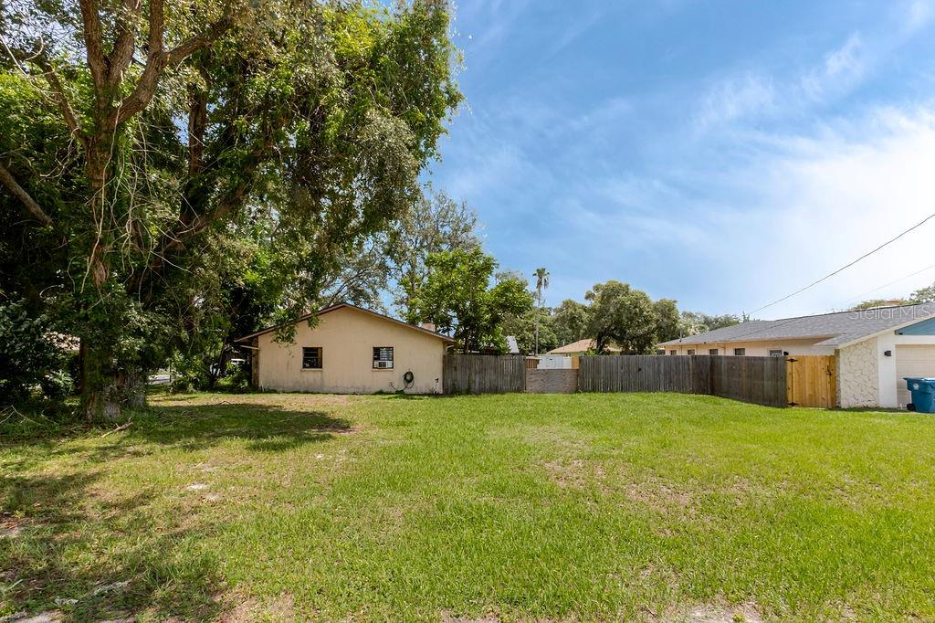 1042 Tryon, Spring Hill, FL 34606