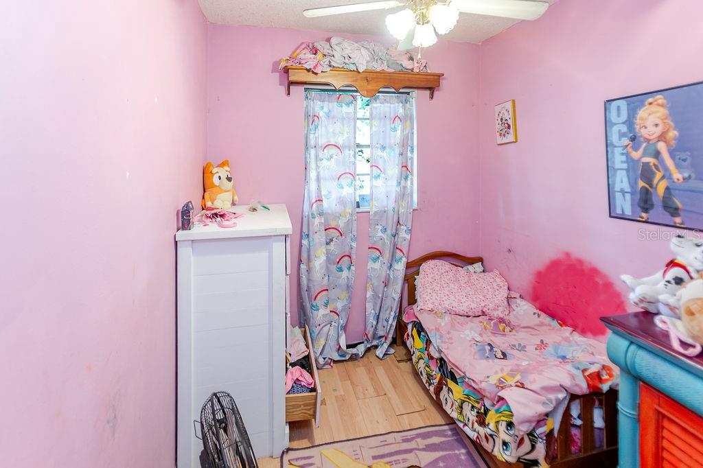 1042 Tryon, Spring Hill, FL 34606