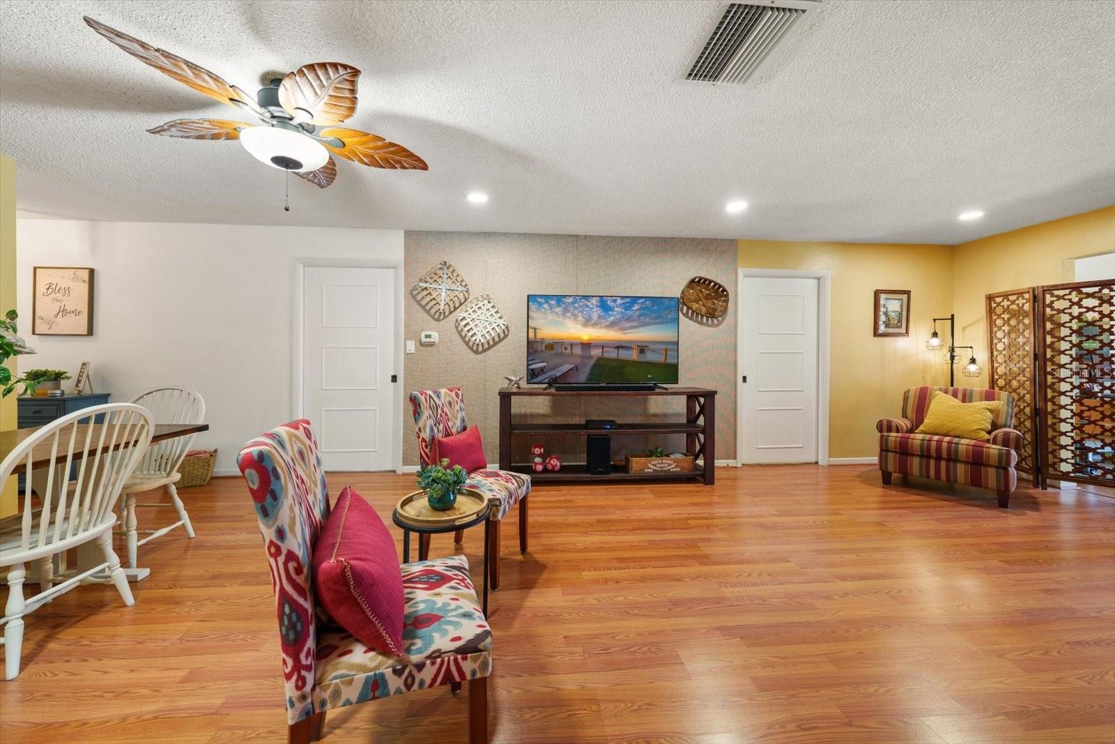 1651 Lake Unit 3, Clearwater, FL 33756