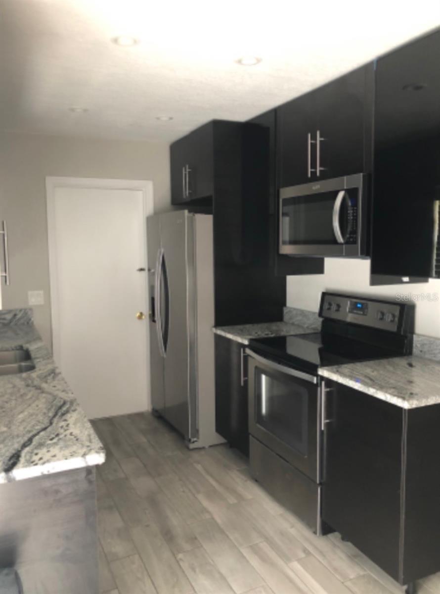 2115 Dardanelle, Orlando, FL 32808