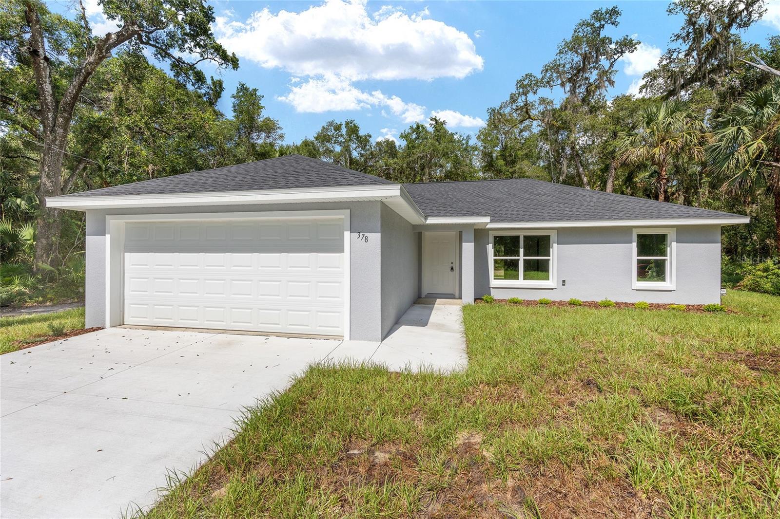 202 Fisher, Ocklawaha, FL 32179