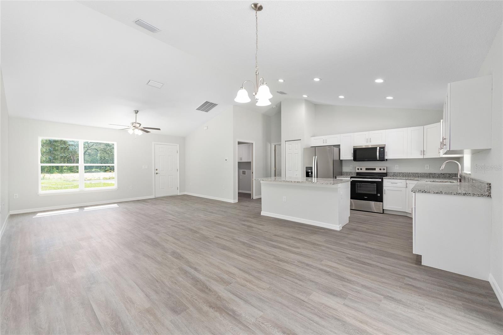202 Fisher, Ocklawaha, FL 32179
