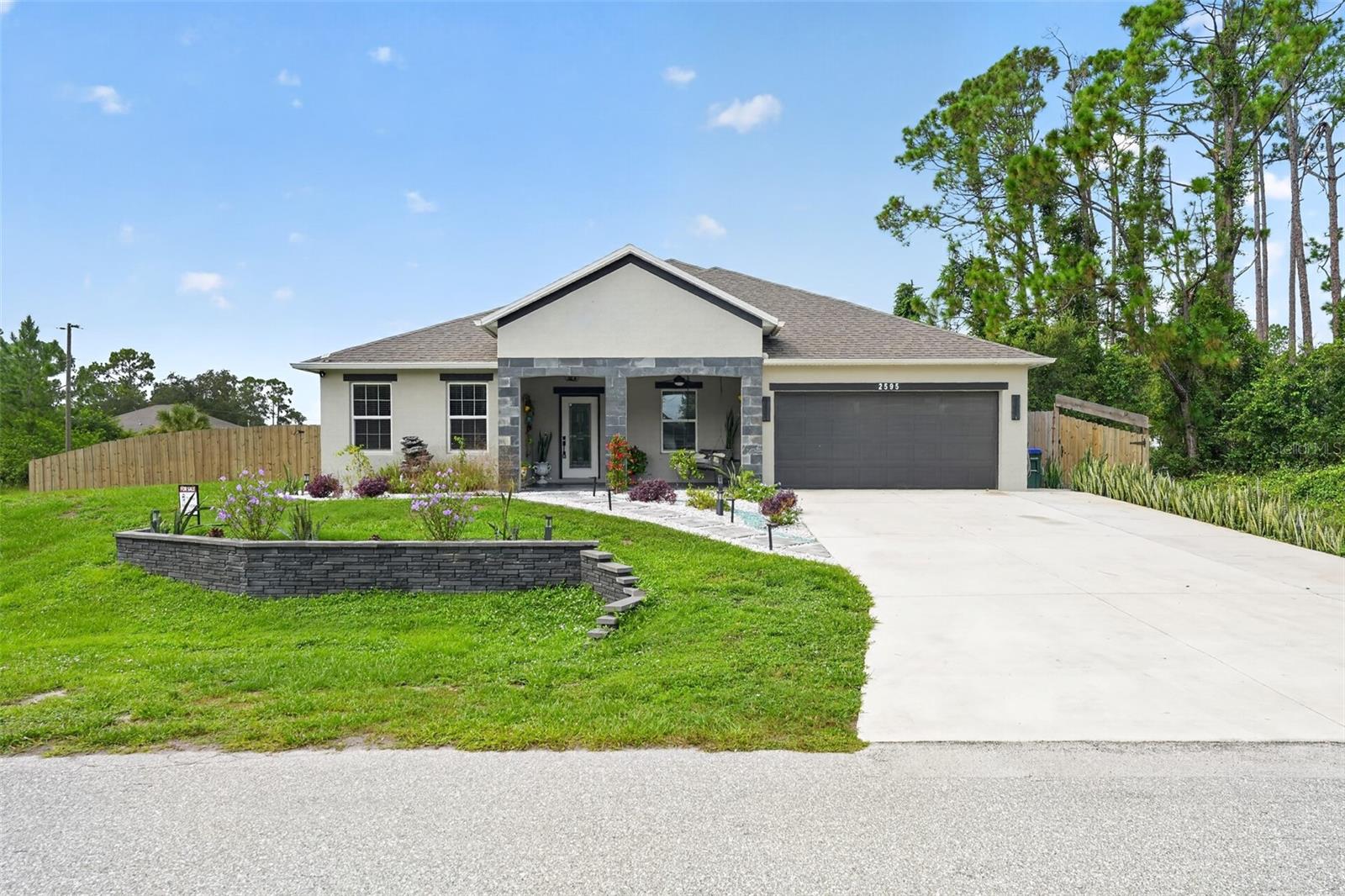 2595 Hagoplan, North Port, FL 34288