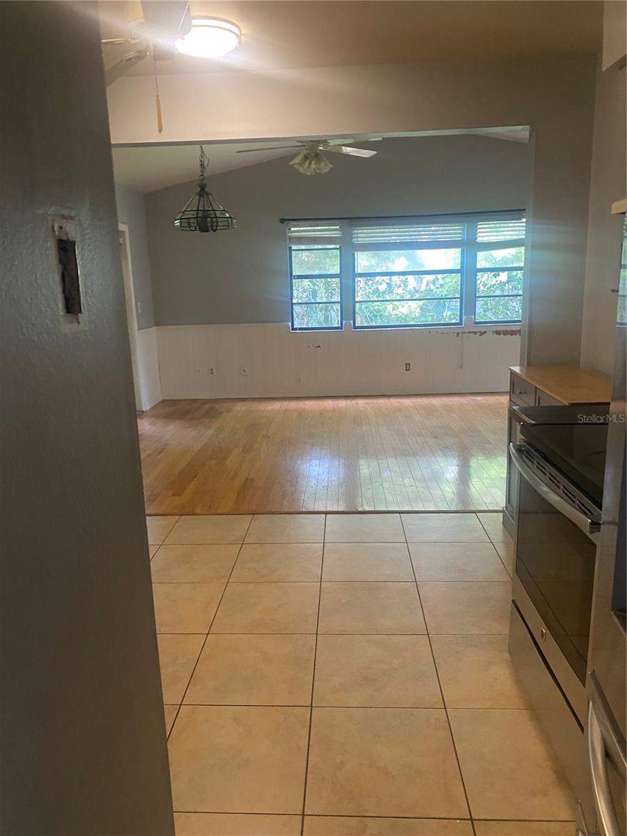 120 Lindenwood, Kissimmee, FL 34743