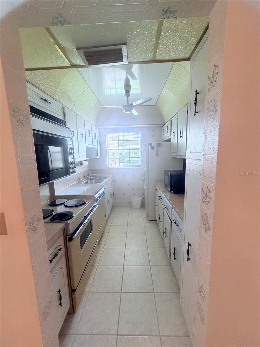 5301 Lakefront Unit C, Delray Beach, FL 33484