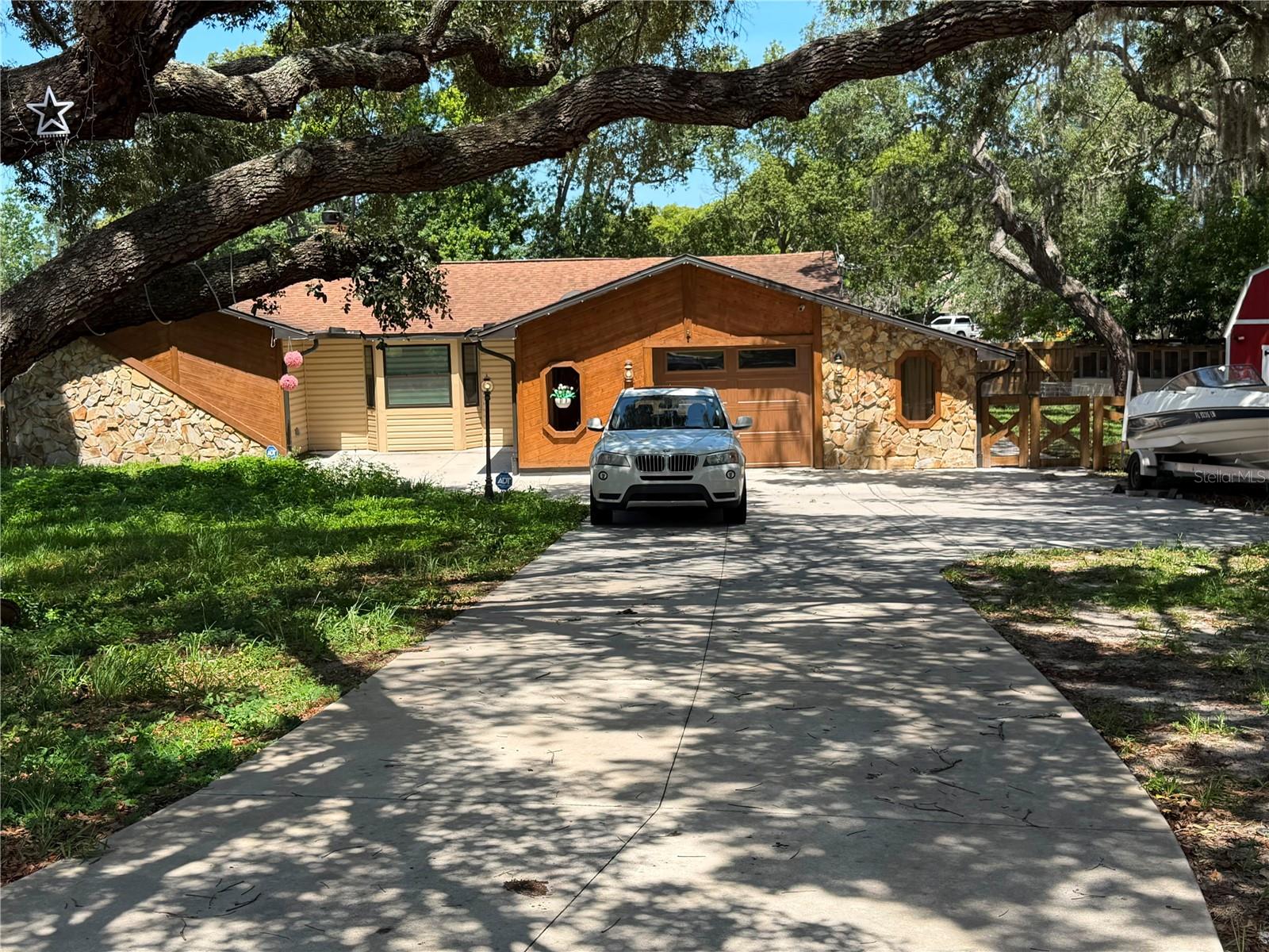 325 Gulfport, Spring Hill, FL 34608