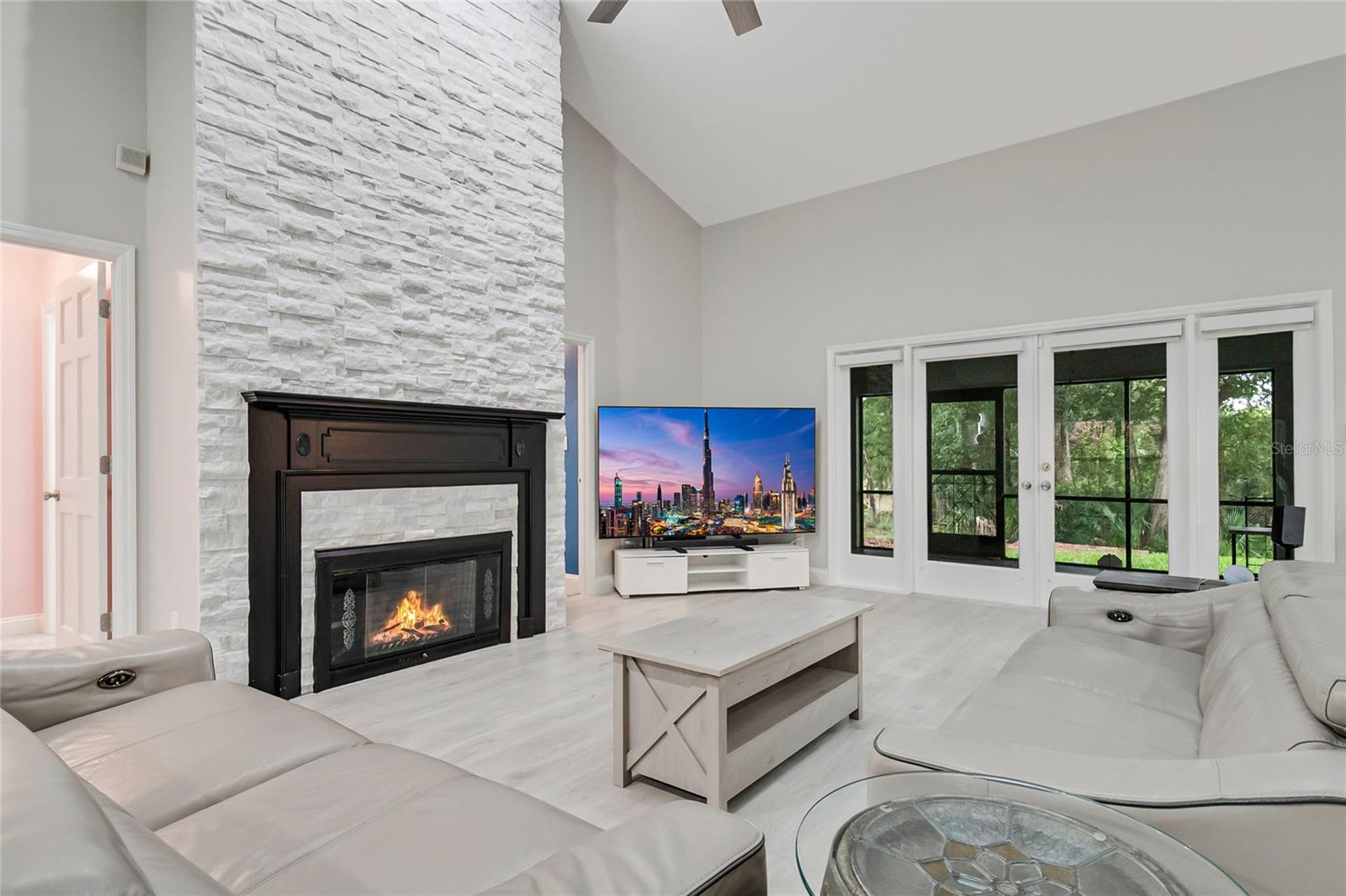 1937 Hidden Pine, Apopka, FL 32712