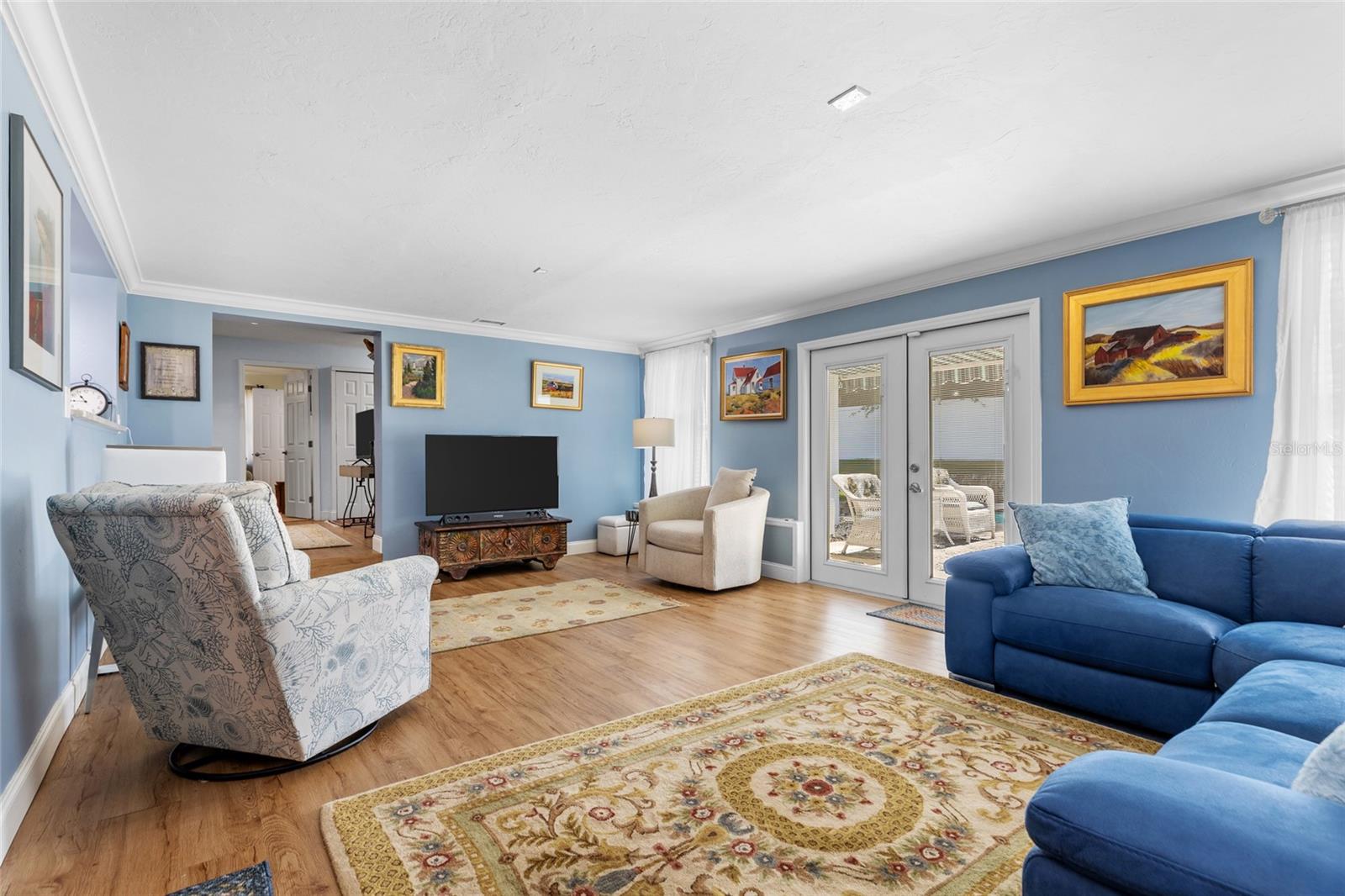 6249 Hillside, Seminole, FL 33772