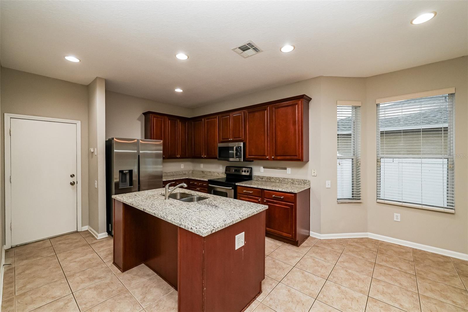 2026 Heartland, Valrico, FL 33594