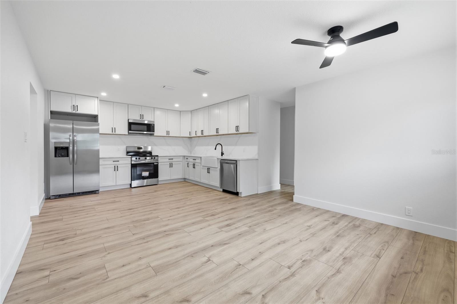 4409 Wyoming, Tampa, FL 33616