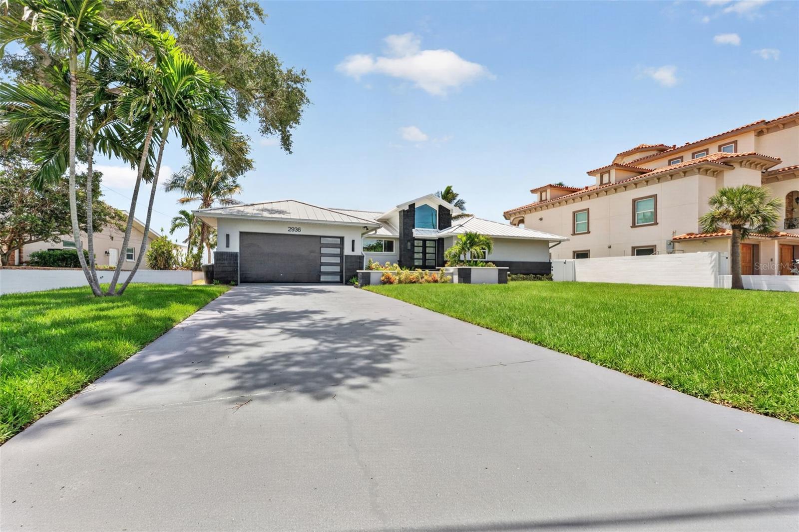 2936 68th, St Petersburg, FL 33712