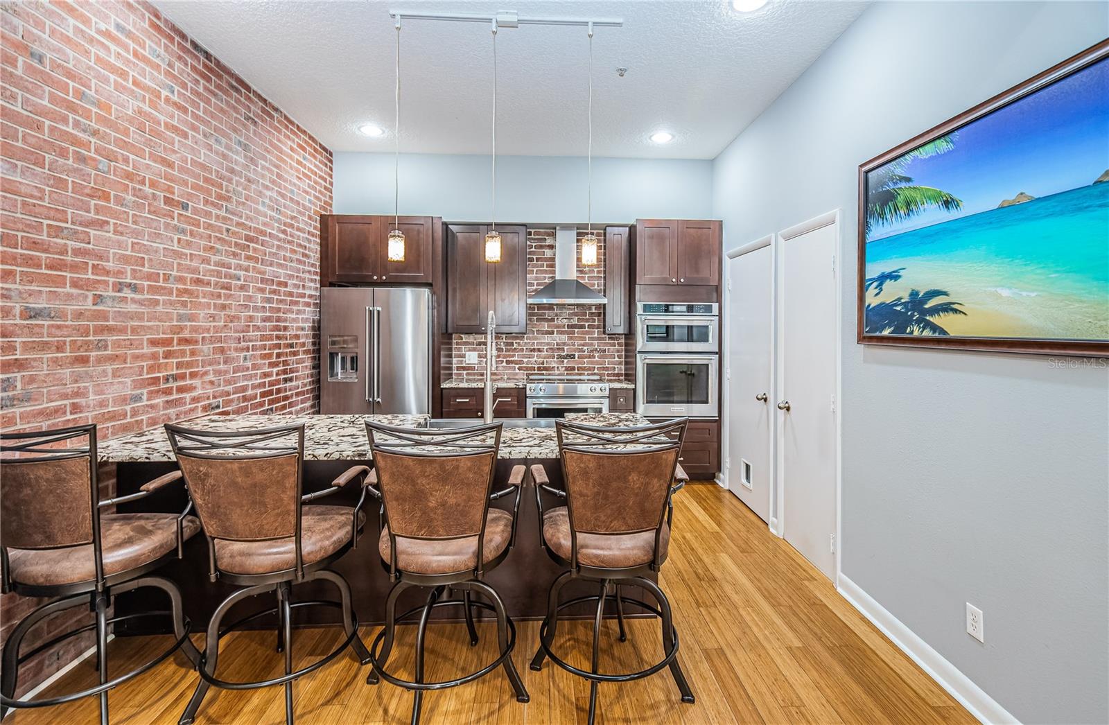 535 4th Unit 4, St Petersburg, FL 33701