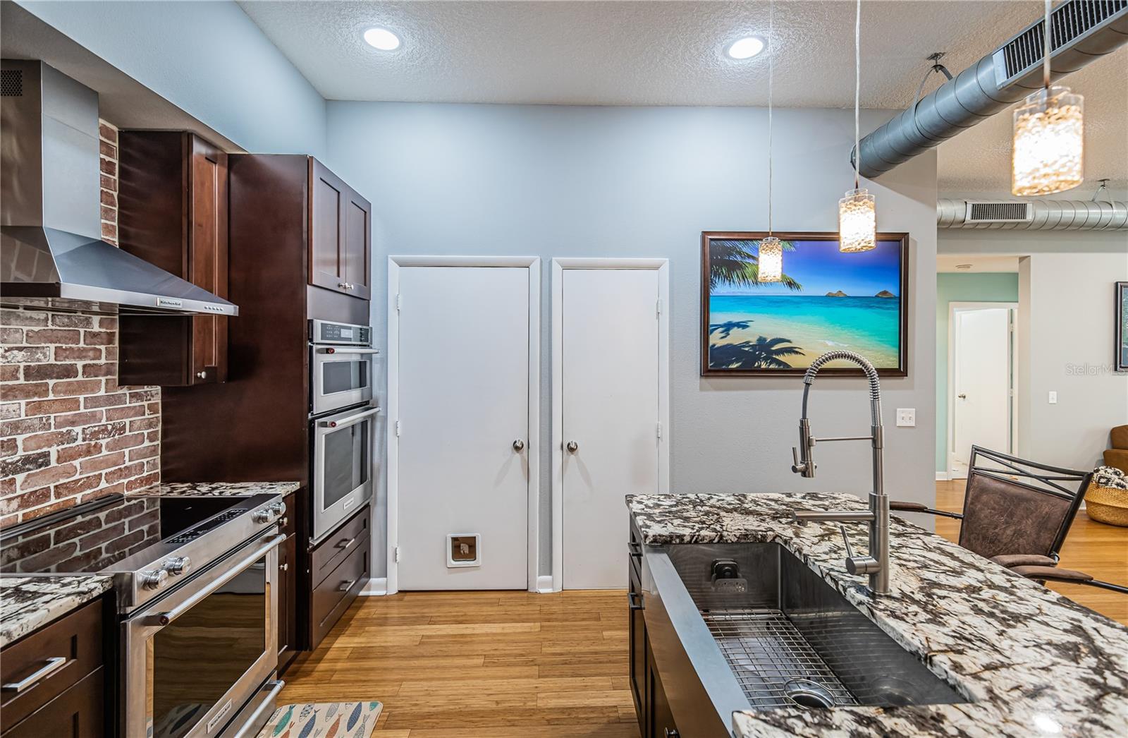 535 4th Unit 4, St Petersburg, FL 33701
