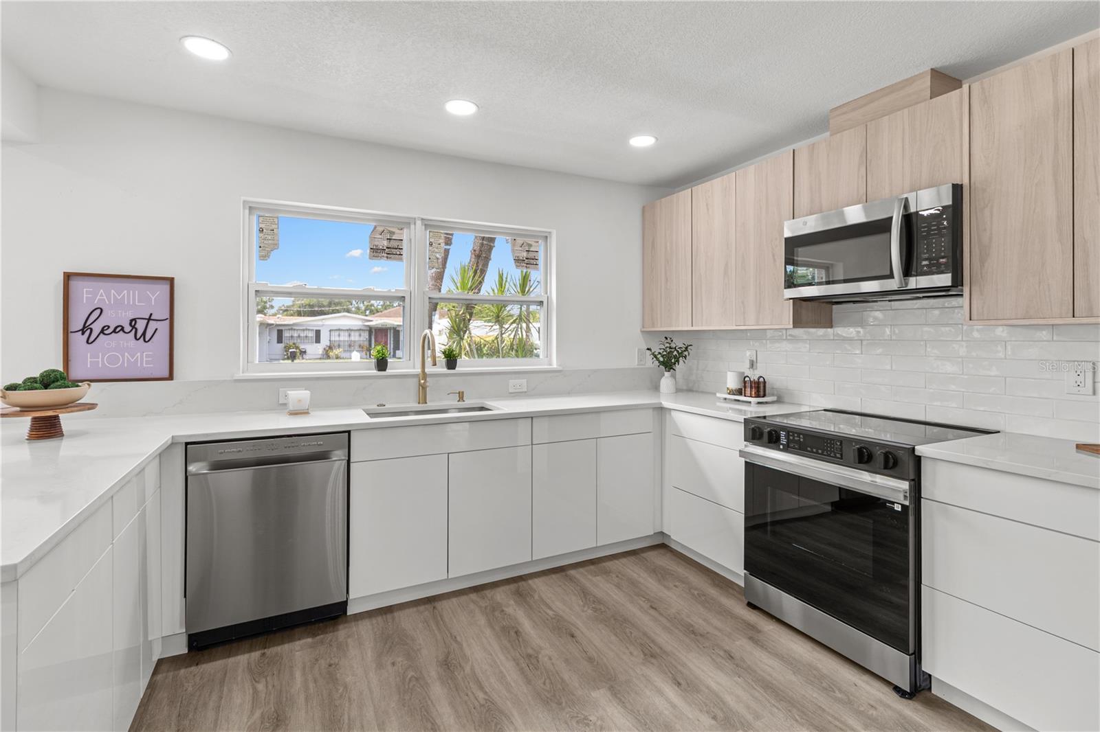 2917 Clifton, Tampa, FL 33614