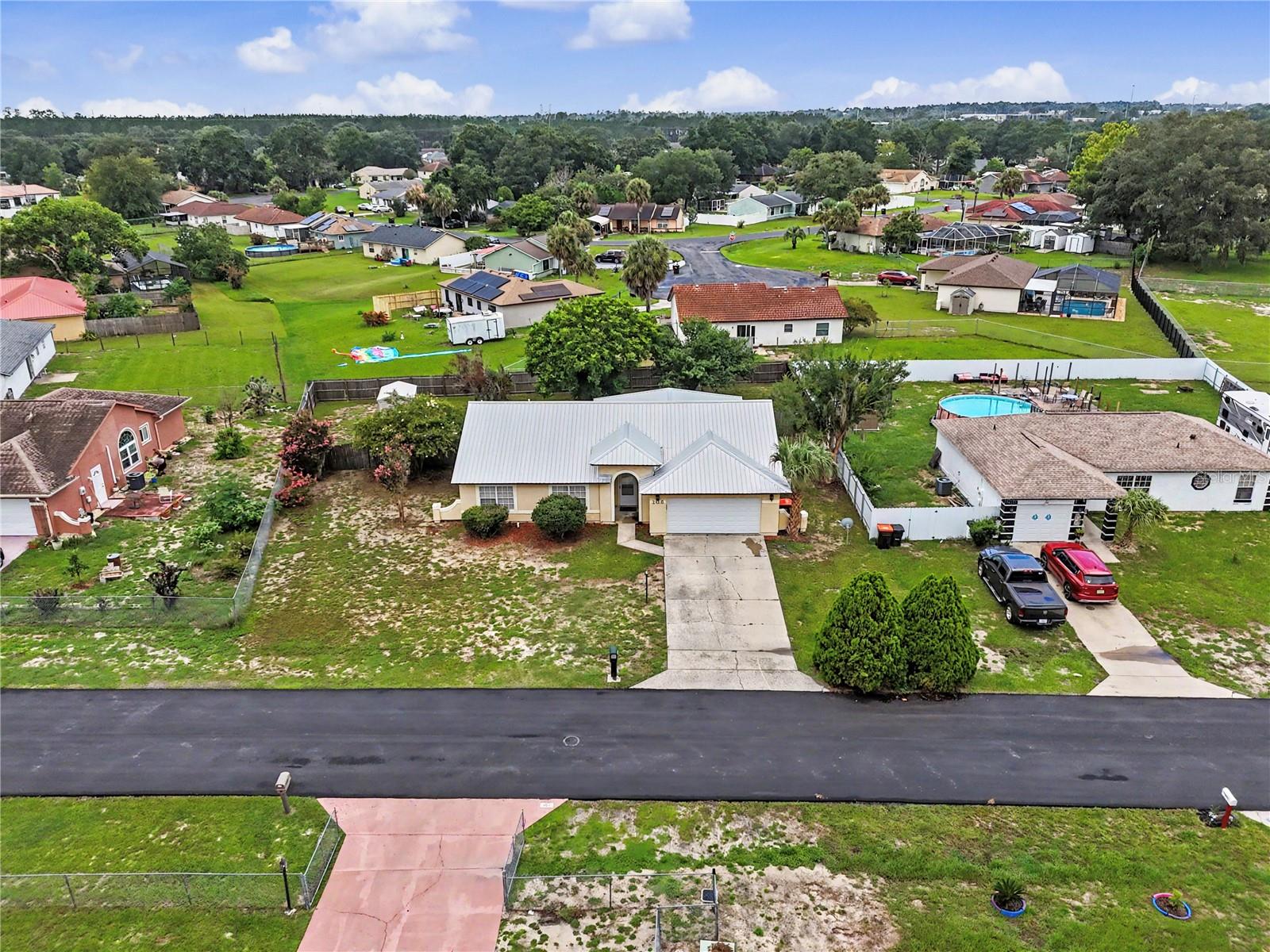 306 Oak Track, Ocala, FL 34472