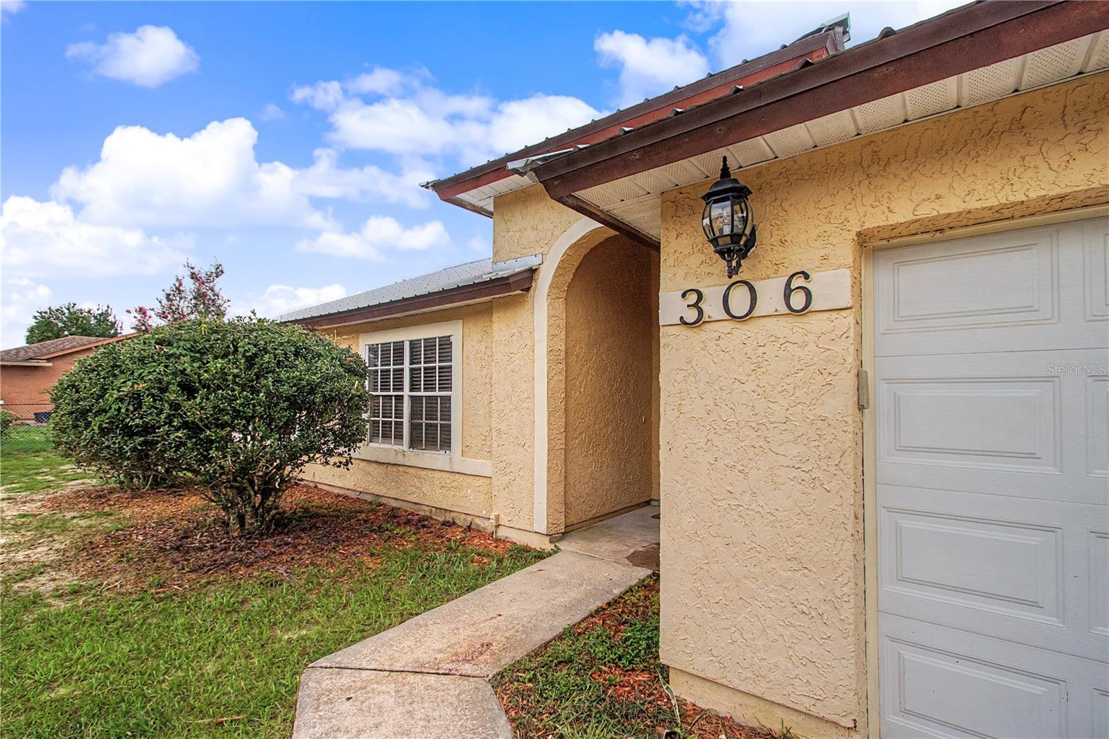 306 Oak Track, Ocala, FL 34472