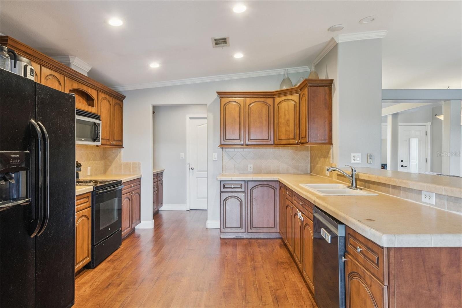 653 Lake Mobile, Altamonte Springs, FL 32701