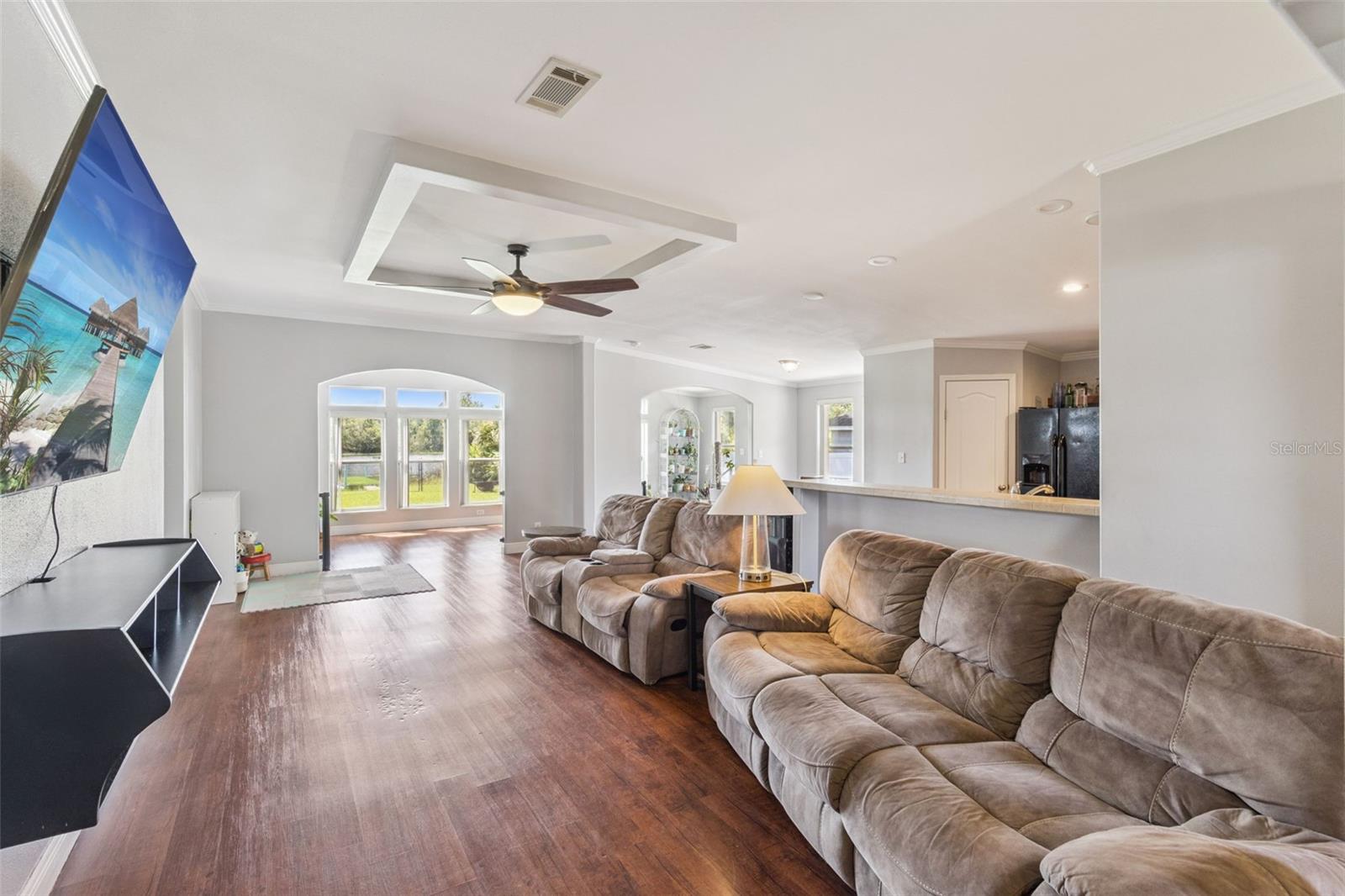 653 Lake Mobile, Altamonte Springs, FL 32701