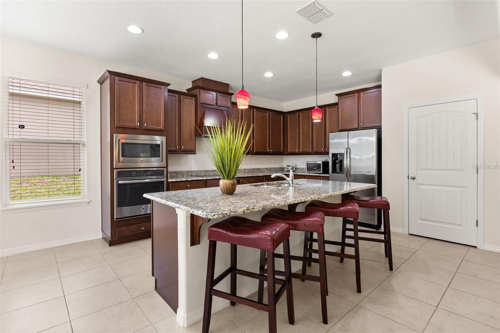 3737 Chandler Estates, Apopka, FL 32712