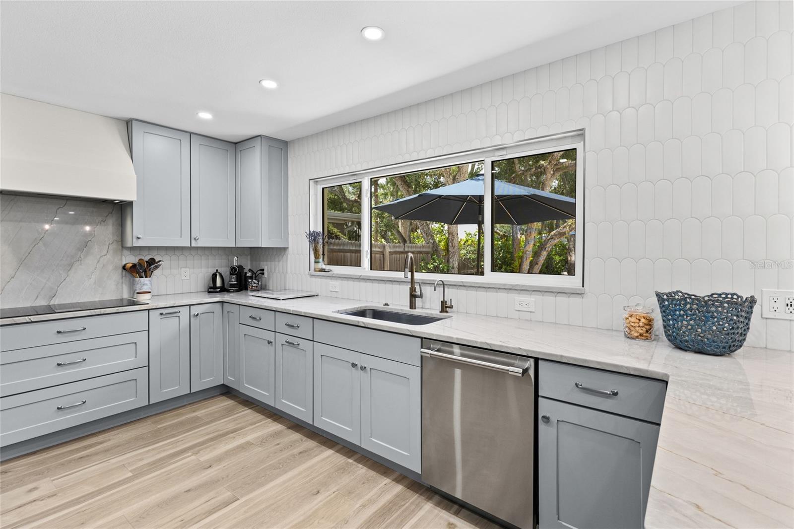 801 Edgemere, Sarasota, FL 34242