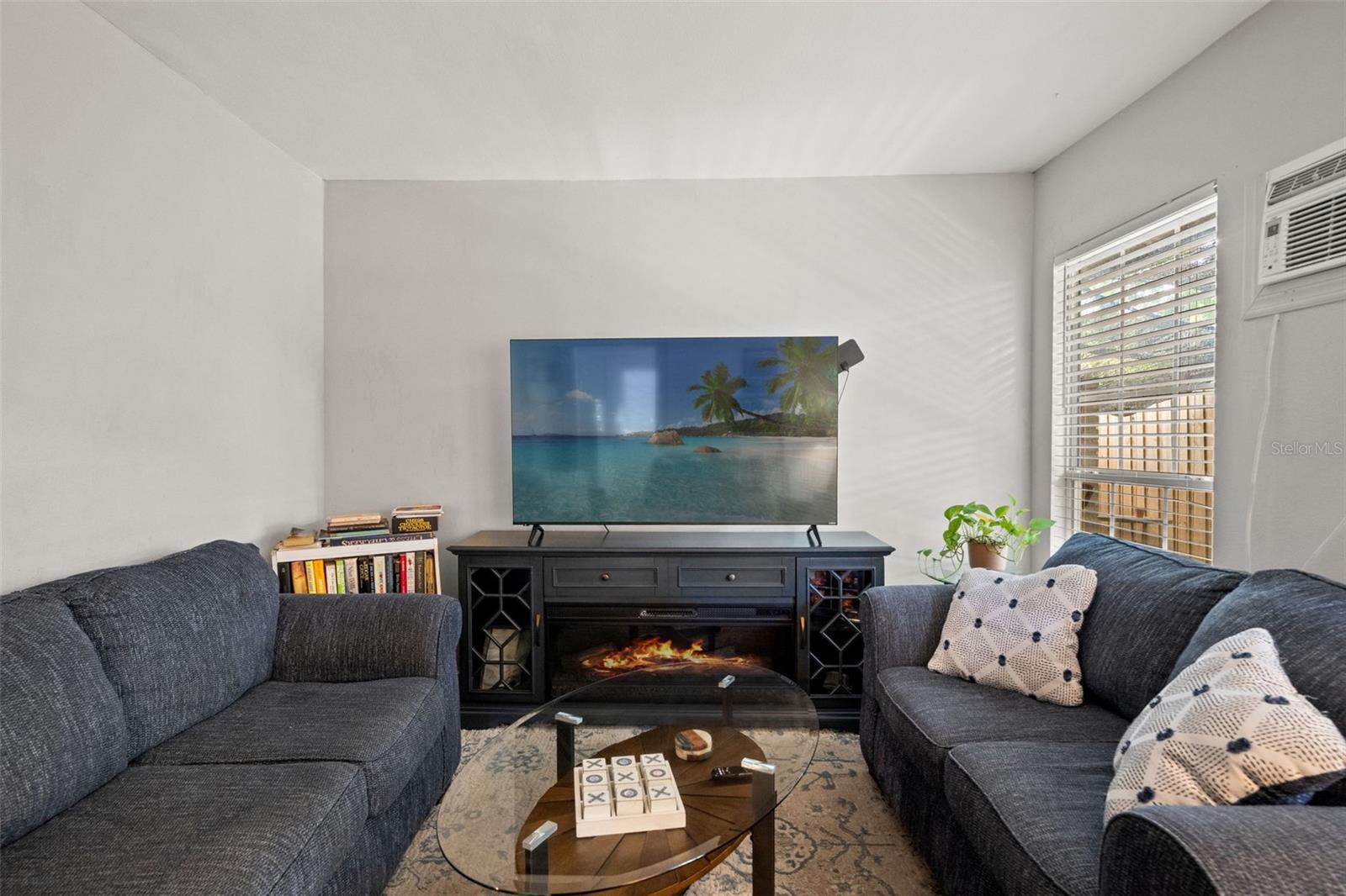 4834 Taylor, St Petersburg, FL 33714
