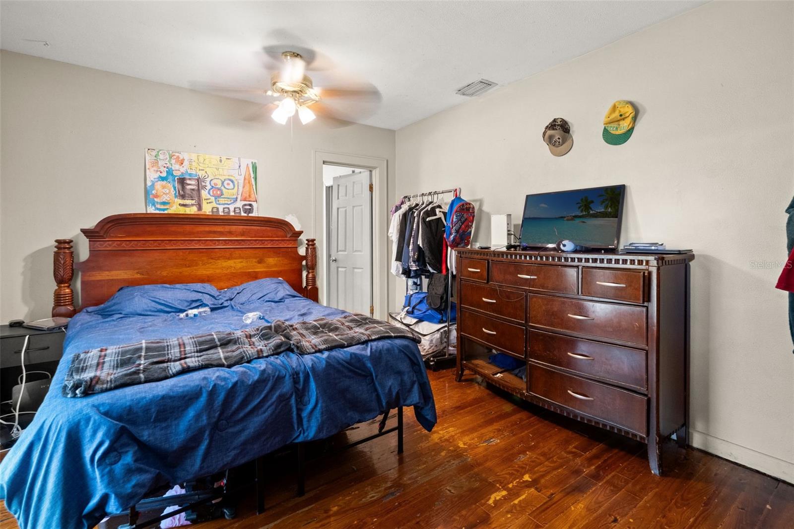4834 Taylor, St Petersburg, FL 33714