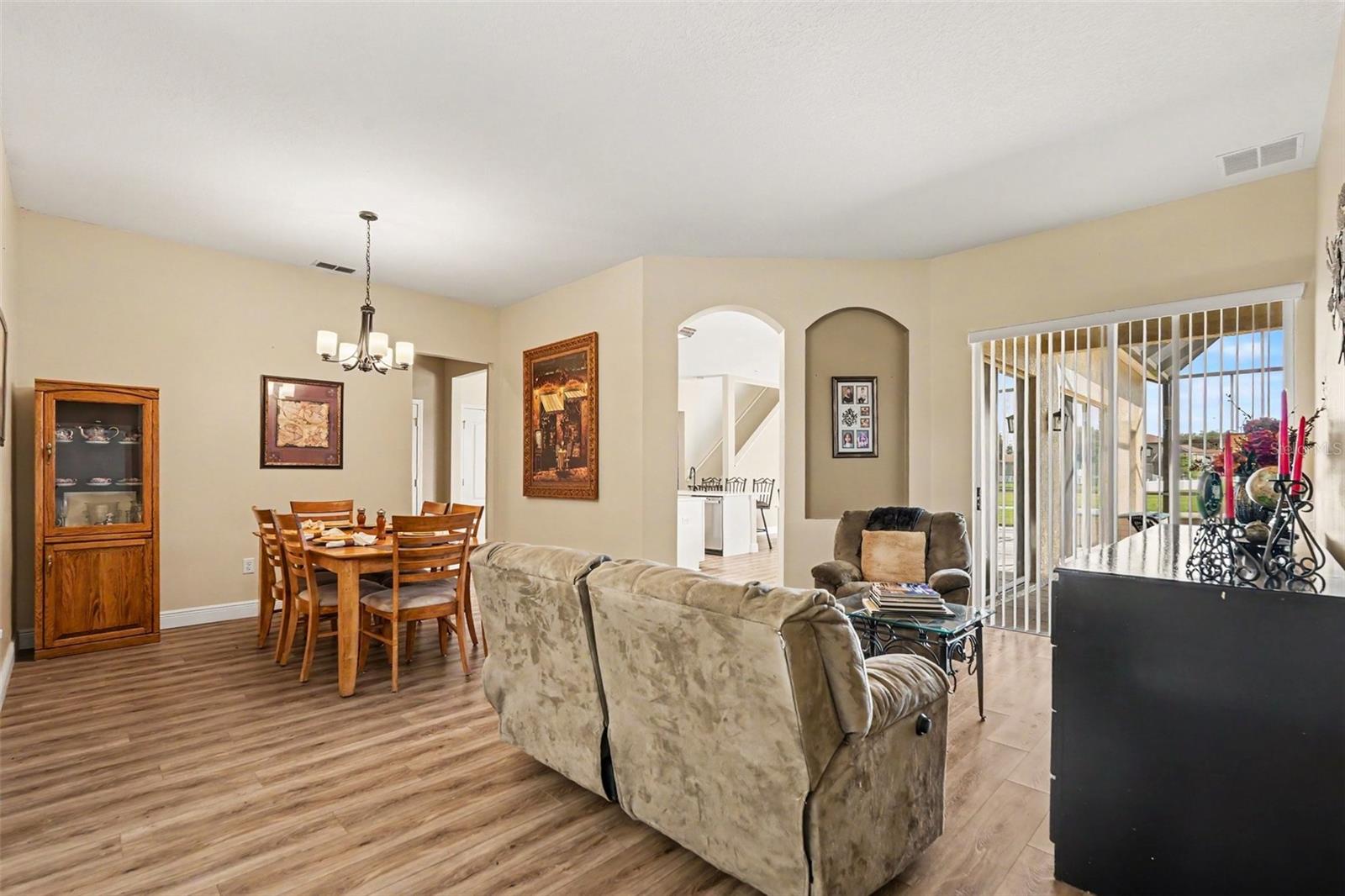 25741 Risen Star Dr, Wesley Chapel, FL 33544