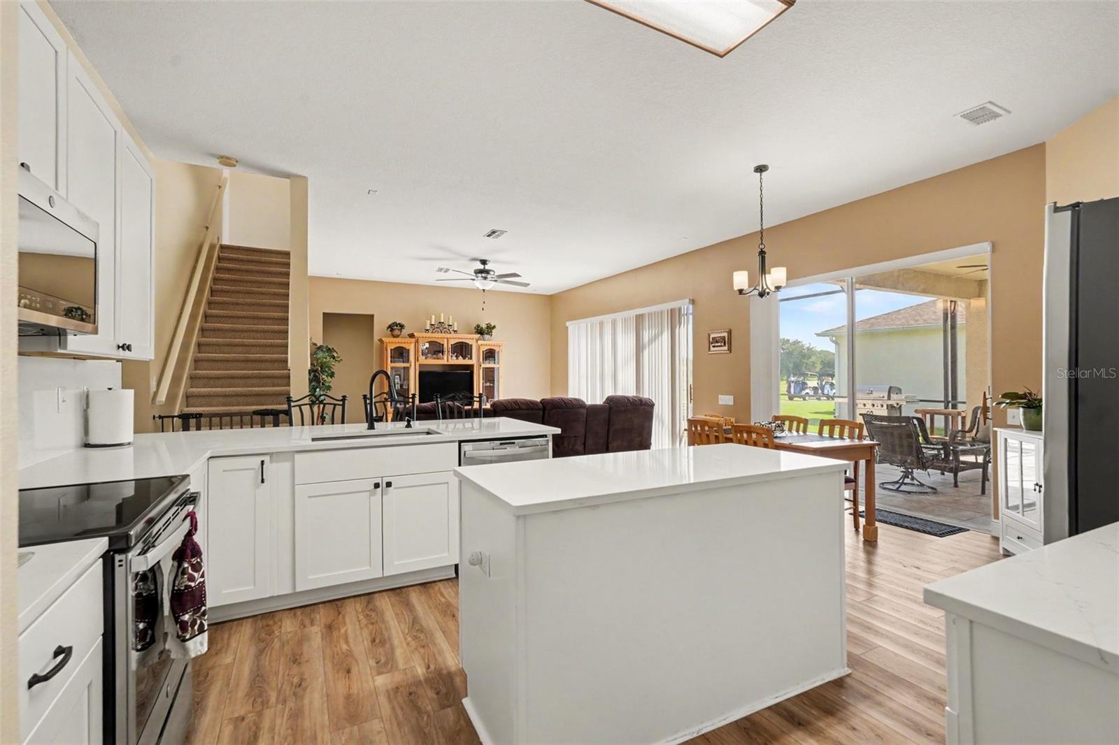 25741 Risen Star Dr, Wesley Chapel, FL 33544