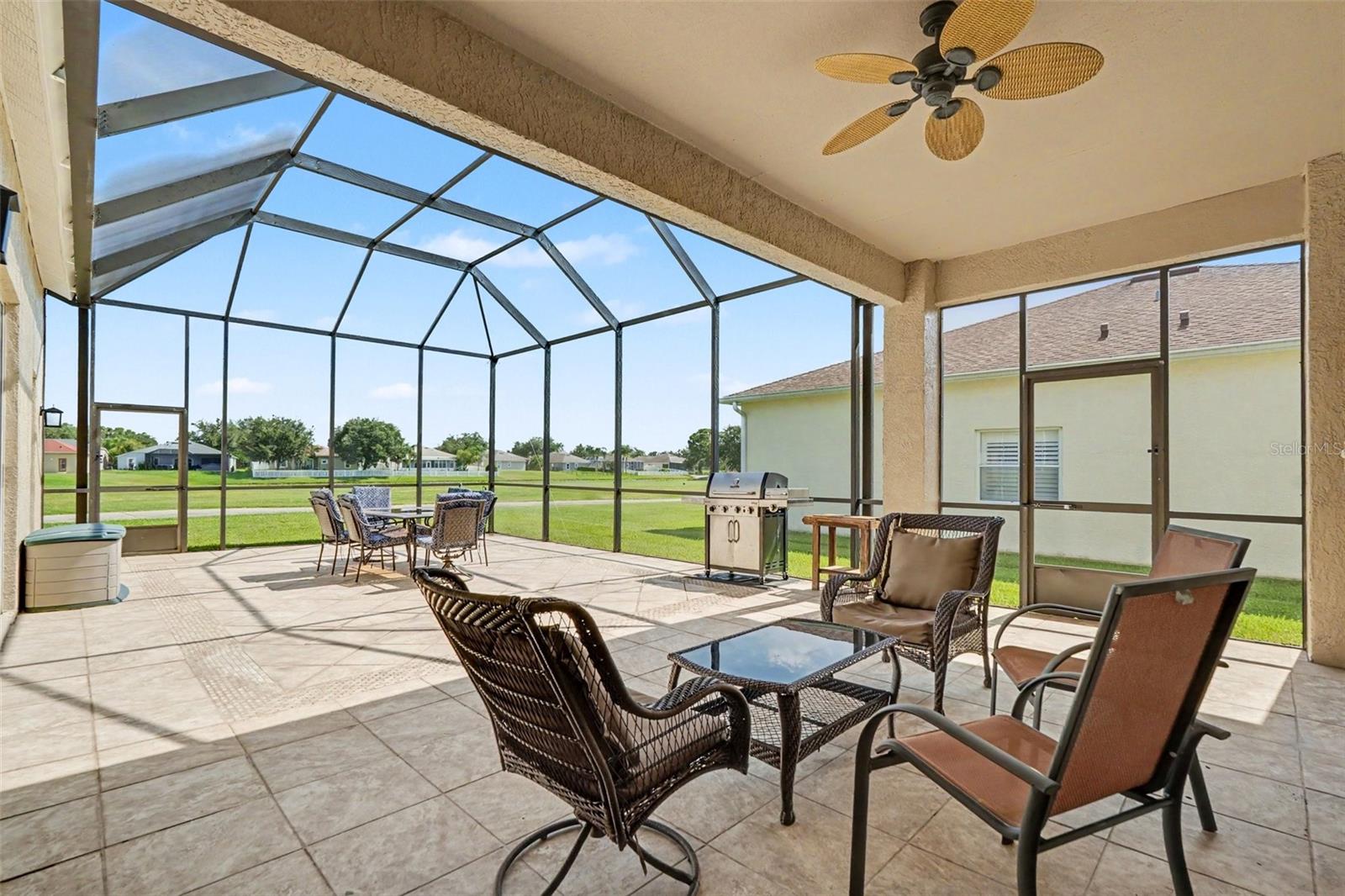 25741 Risen Star Dr, Wesley Chapel, FL 33544