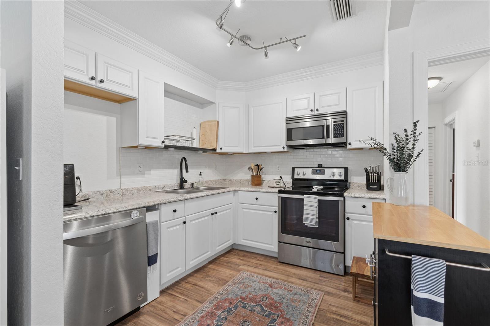4924 45th, St Petersburg, FL 33709