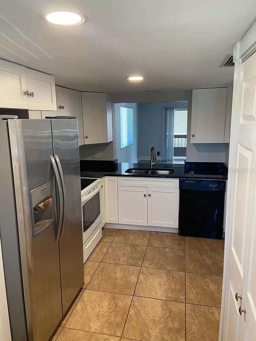 6308 Newtown Unit 8b1, Tampa, FL 33615