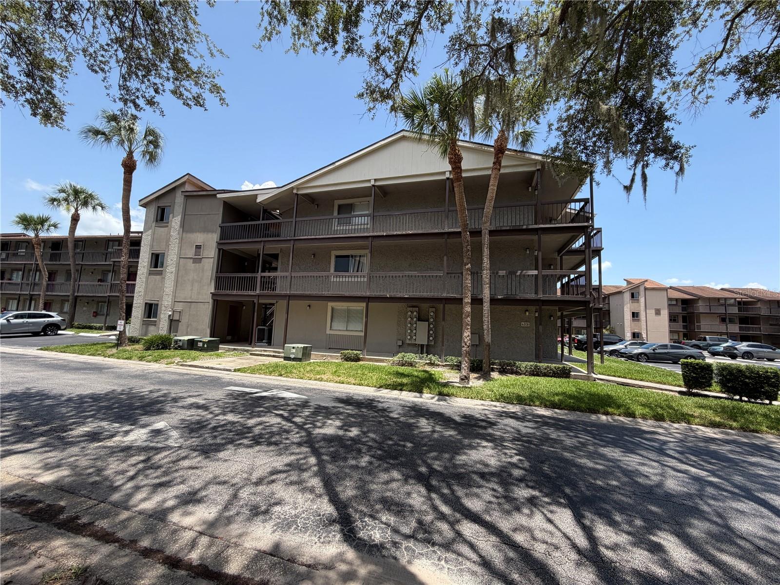6308 Newtown Unit 8b1, Tampa, FL 33615