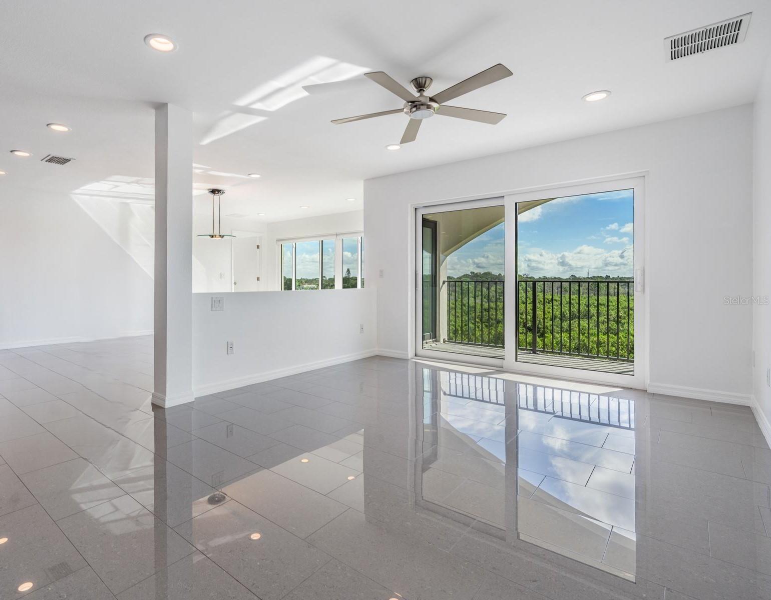 244 Mariner Unit 244, Tarpon Springs, FL 34689