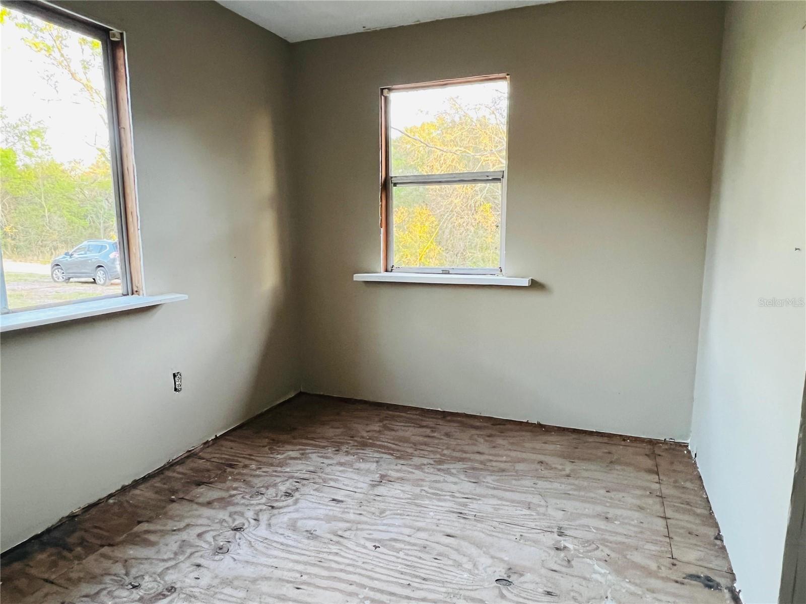 20715 141st, Umatilla, FL 32784