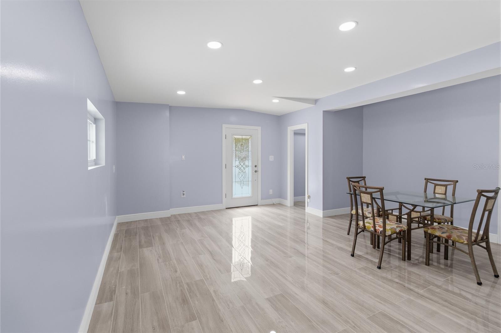 8304 Dot, Orlando, FL 32809
