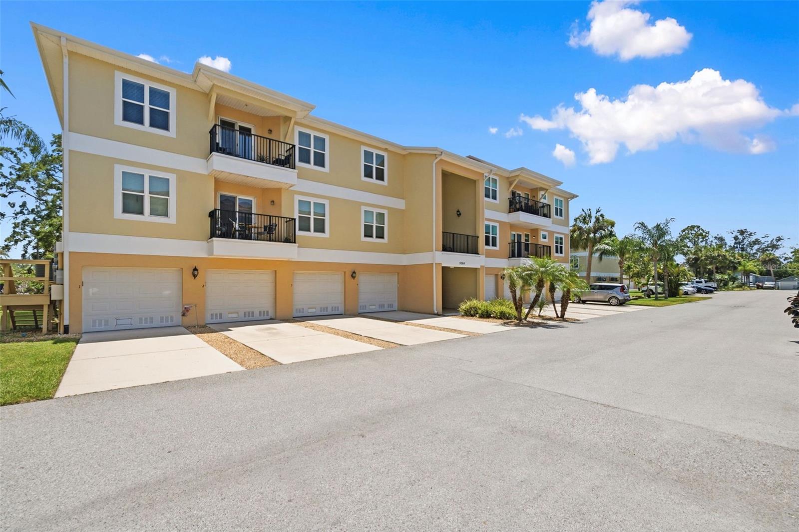 5064 Royal Palms Unit 204, New Port Richey, FL 34652
