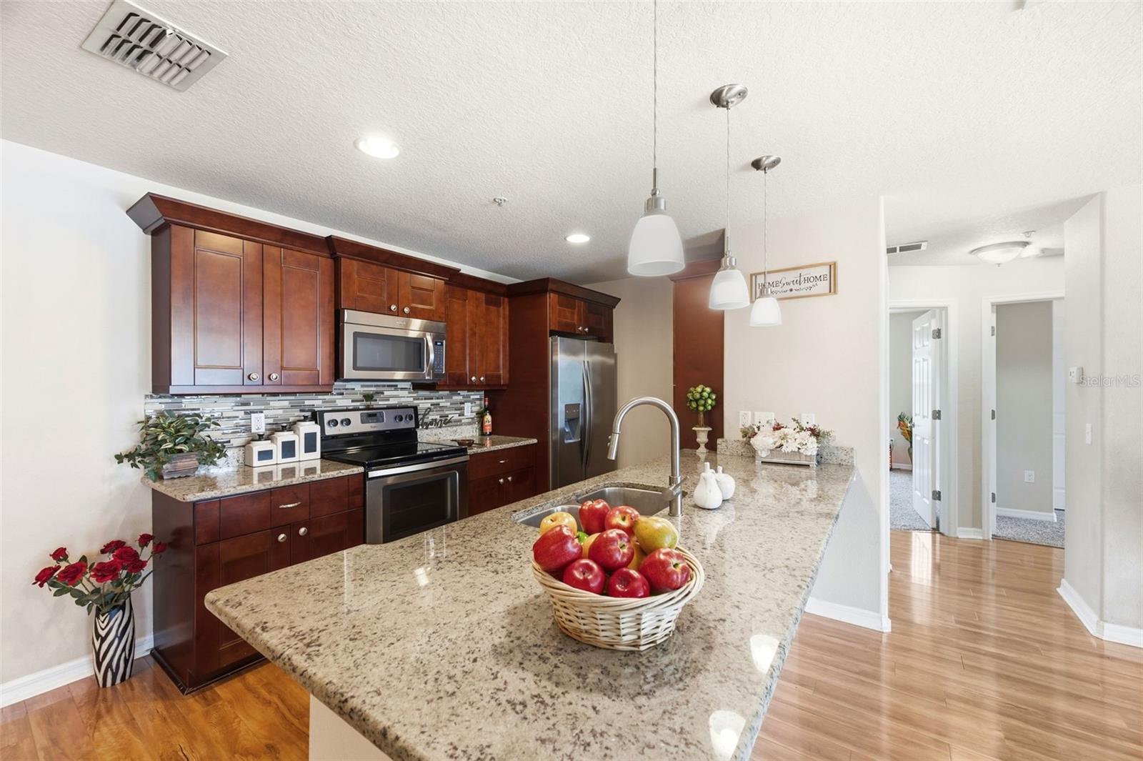 5064 Royal Palms Unit 204, New Port Richey, FL 34652