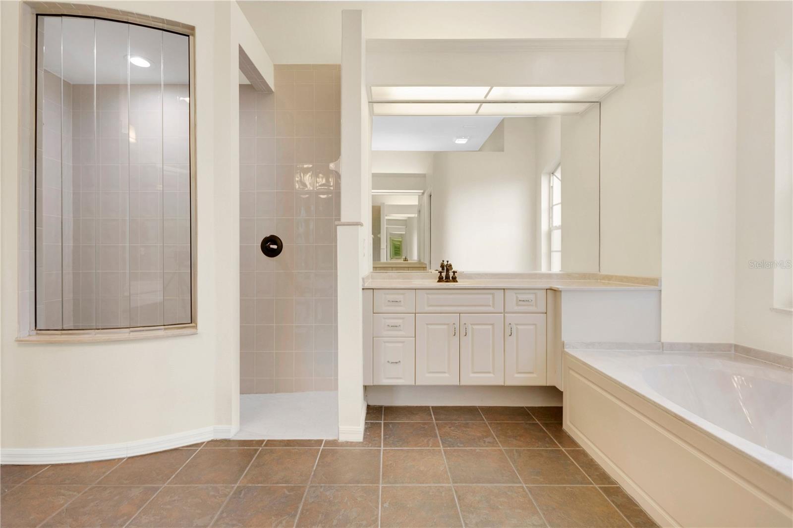 8018 Waterview, Bradenton, FL 34202