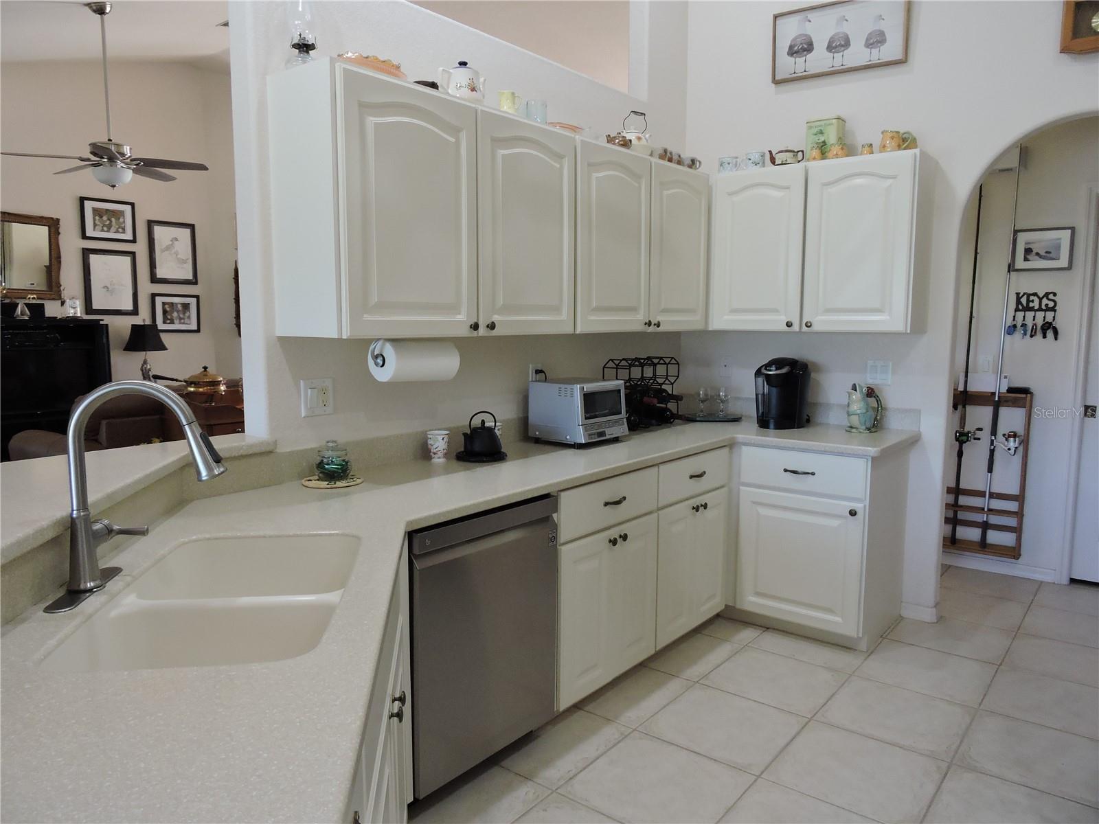 110 Mariner, Rotonda West, FL 33947
