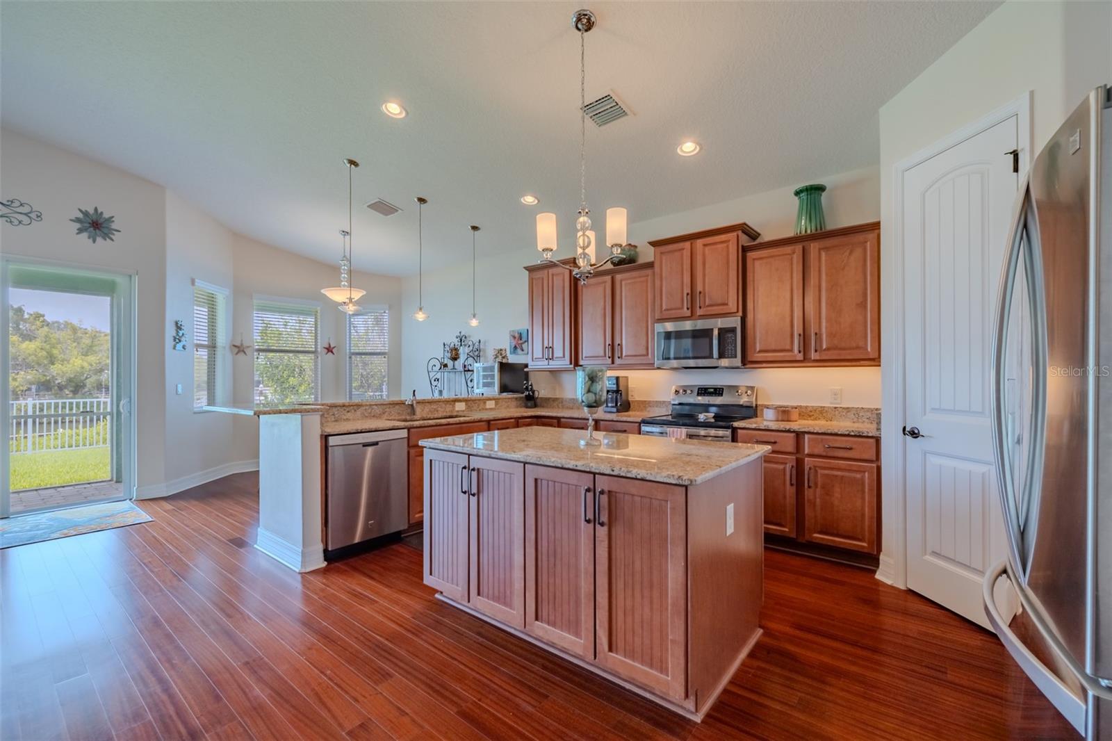 562 Bimini Bay, Apollo Beach, FL 33572