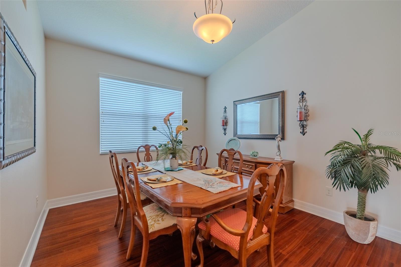 562 Bimini Bay, Apollo Beach, FL 33572
