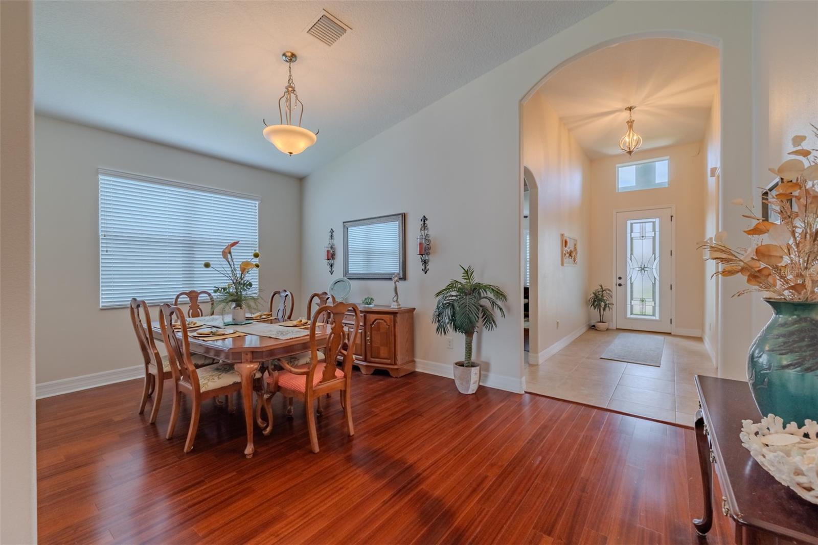562 Bimini Bay, Apollo Beach, FL 33572