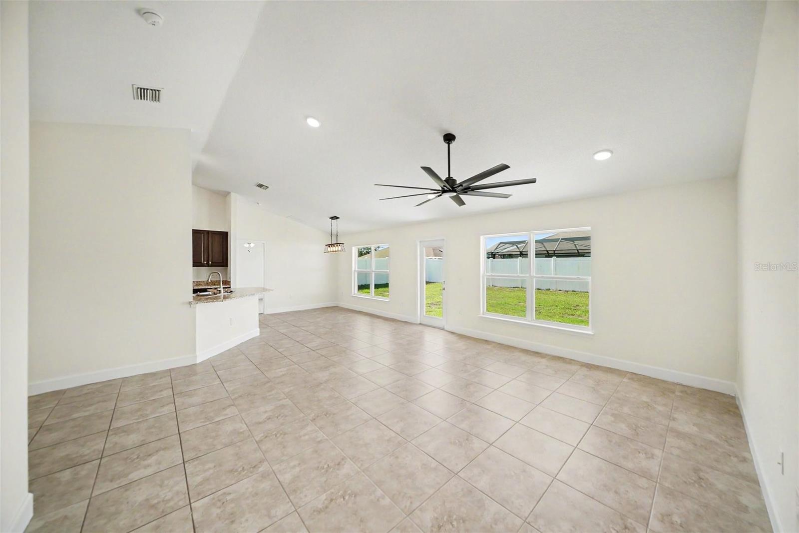 16253 Vine Cliff, Hudson, FL 34667