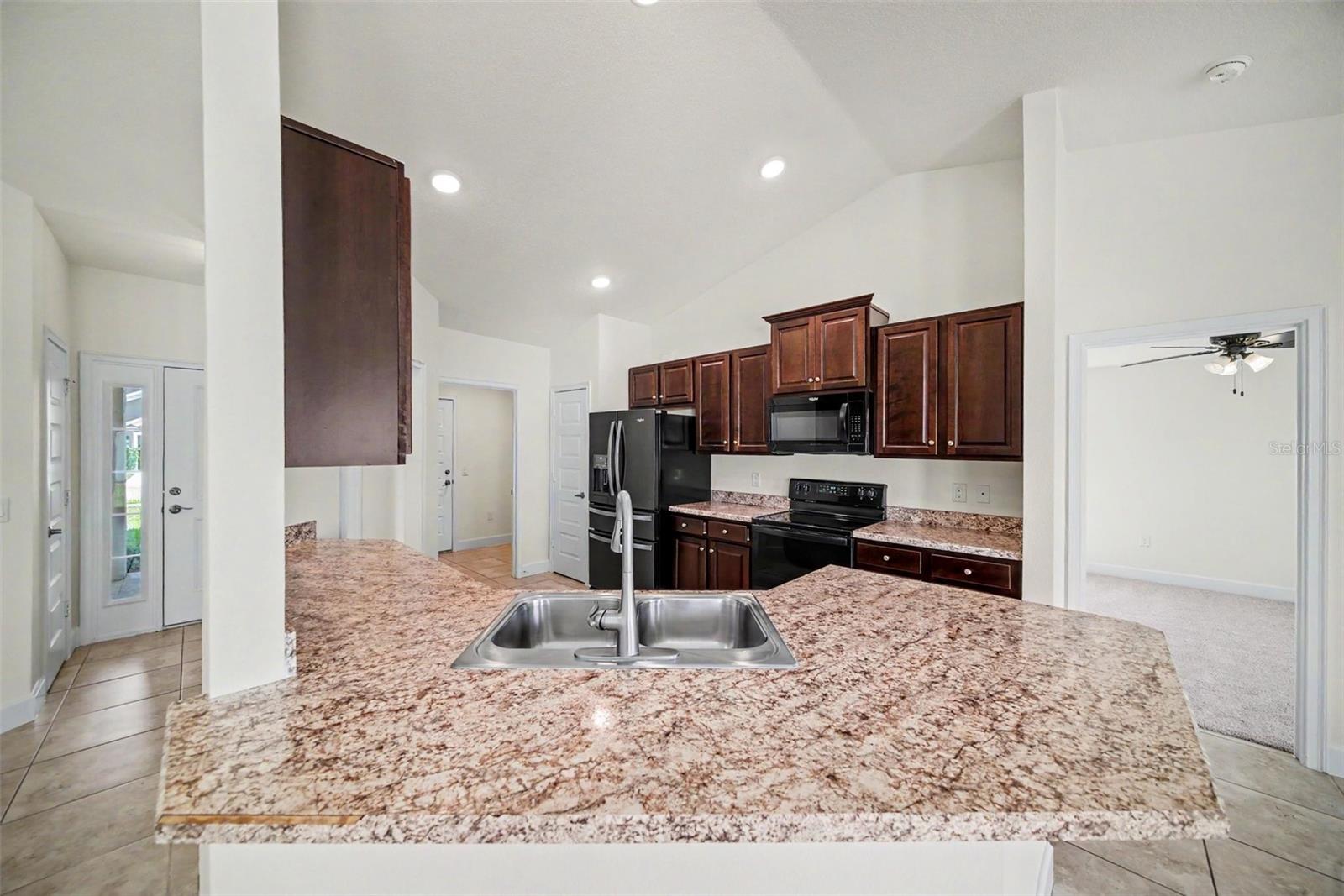 16253 Vine Cliff, Hudson, FL 34667